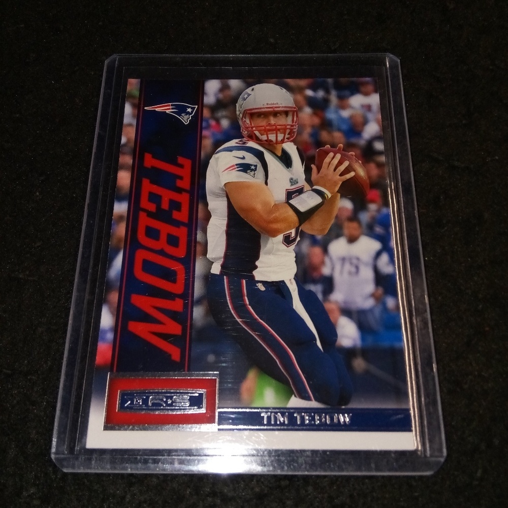 2013 Panini Tim Tebow football card patriots